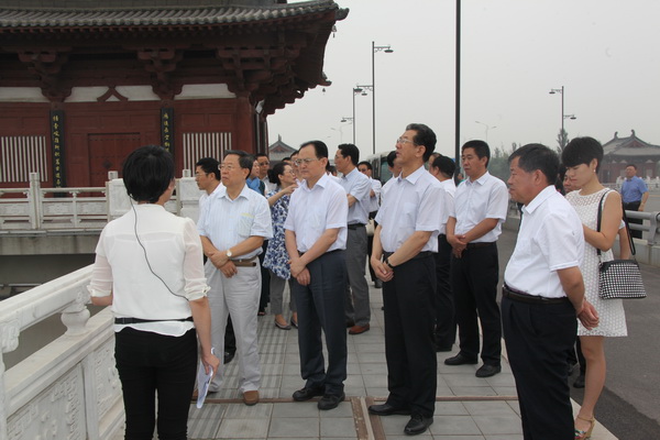 检查云中河治理工程 (2).JPG
