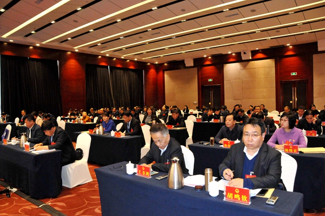 参会人员 (7)_副本.jpg