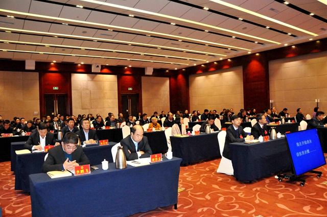 参会人员 (6)_副本.jpg