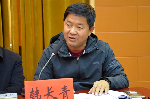 县人大代表韩长青发言.JPG