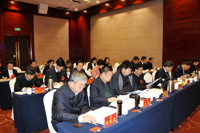 参会人员_副本.jpg