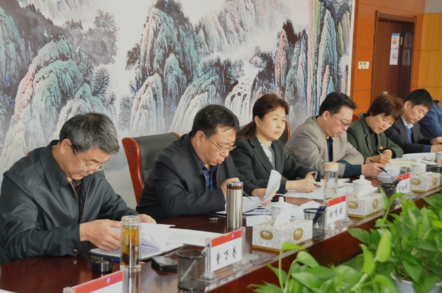 参会人员_副本.jpg