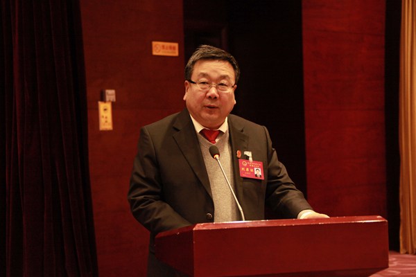 市中级人民法院院长刘硕才作关于人事任免议案的说明-6.jpg
