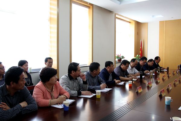 5参会人员.JPG