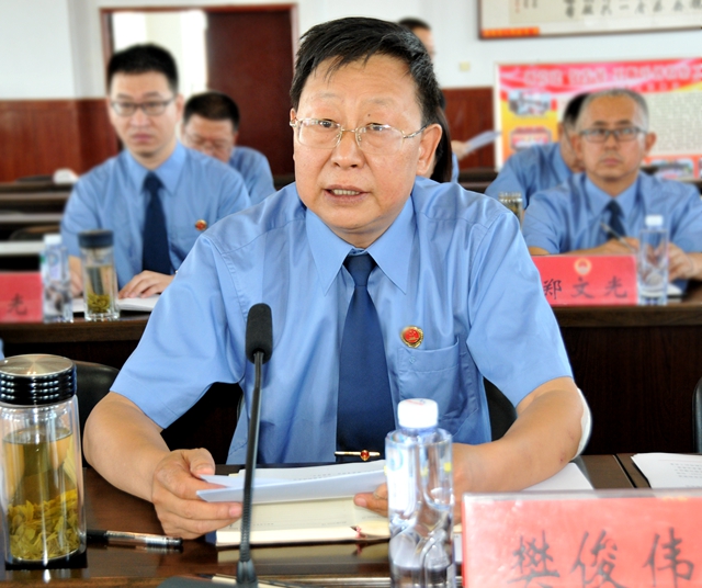3发言人 (3)_副本.jpg