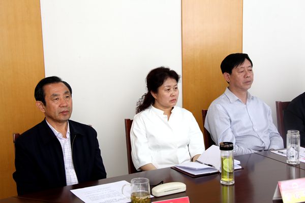 3参会领导 (1).JPG